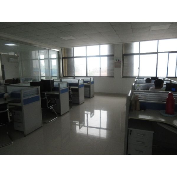 2025 OEM Automatic PET Plastic Bottle Filling Capping Machine