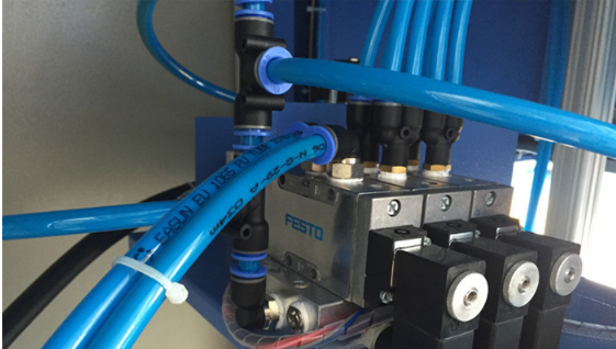 2L Bottle Pet Stretch Blow Moulding Machine / Molding Machine CE Cetificated