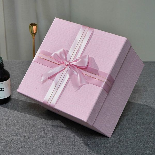 Cardboard Package Carton Gift Boxes Lid And Base Paper Box Packaging Customized