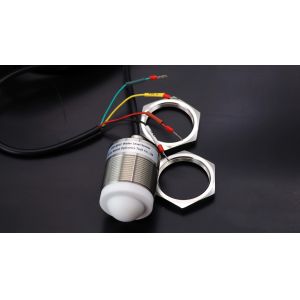 Highly Accurate Radar Level Transmitter with 80GHz Frequency of measurement