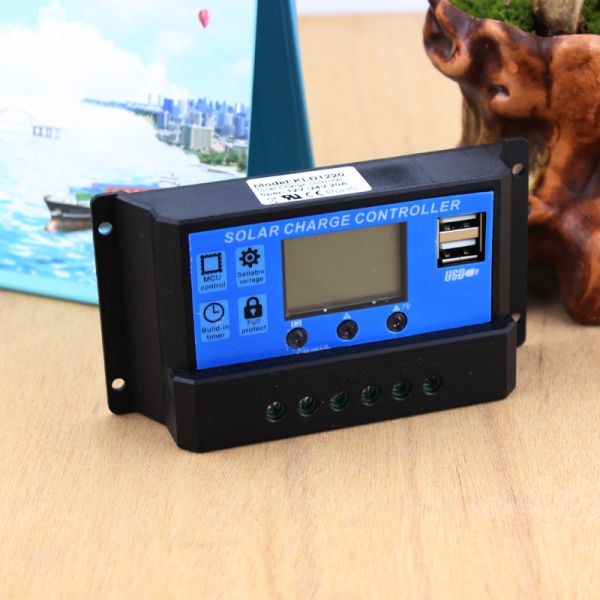 pwm solar controller for solar home system using 12/24v Auto with LCD screen 20A 20AKLD122