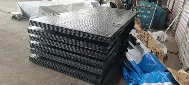 Wear Resistant Hardfacing Steel Plate 6+4 8+6 High Chrome Welding