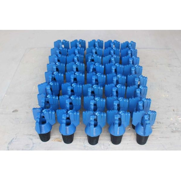 Mining Machinery Parts Tungsten Carbide 3-wing Drag Drill Bit