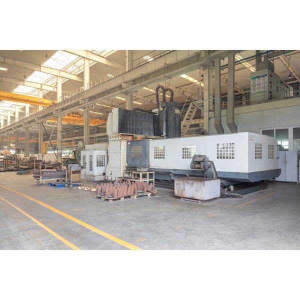 1150mm Fork Length 4 Ton 4-Wheel Telehandler Forklifts for Off Road and Rough Terrain