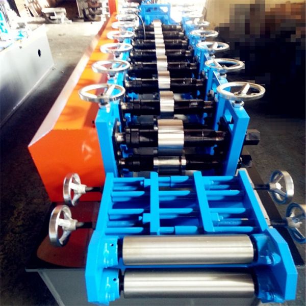 Steel Frame House Light Keel Stud And Track Roll Forming Machine Delta PLC Control