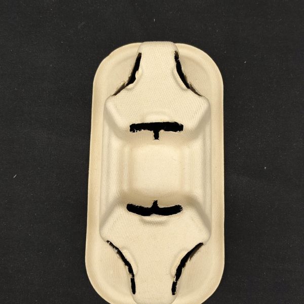 The environmentally friendly embedded paper trays for coffee of brands such as Starbucks and Luckin can keep the coffee fixed in the bag. They are