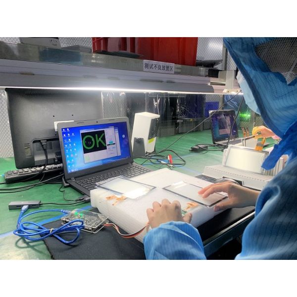 FPC Length 353mm Custom Capacitive Touch Screen For Kiosk 5 Wire Antireflective