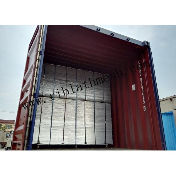 XT0508 610mm Width Galvanized Rib Lath Mesh 1-3m Length 0.3mm Thickness