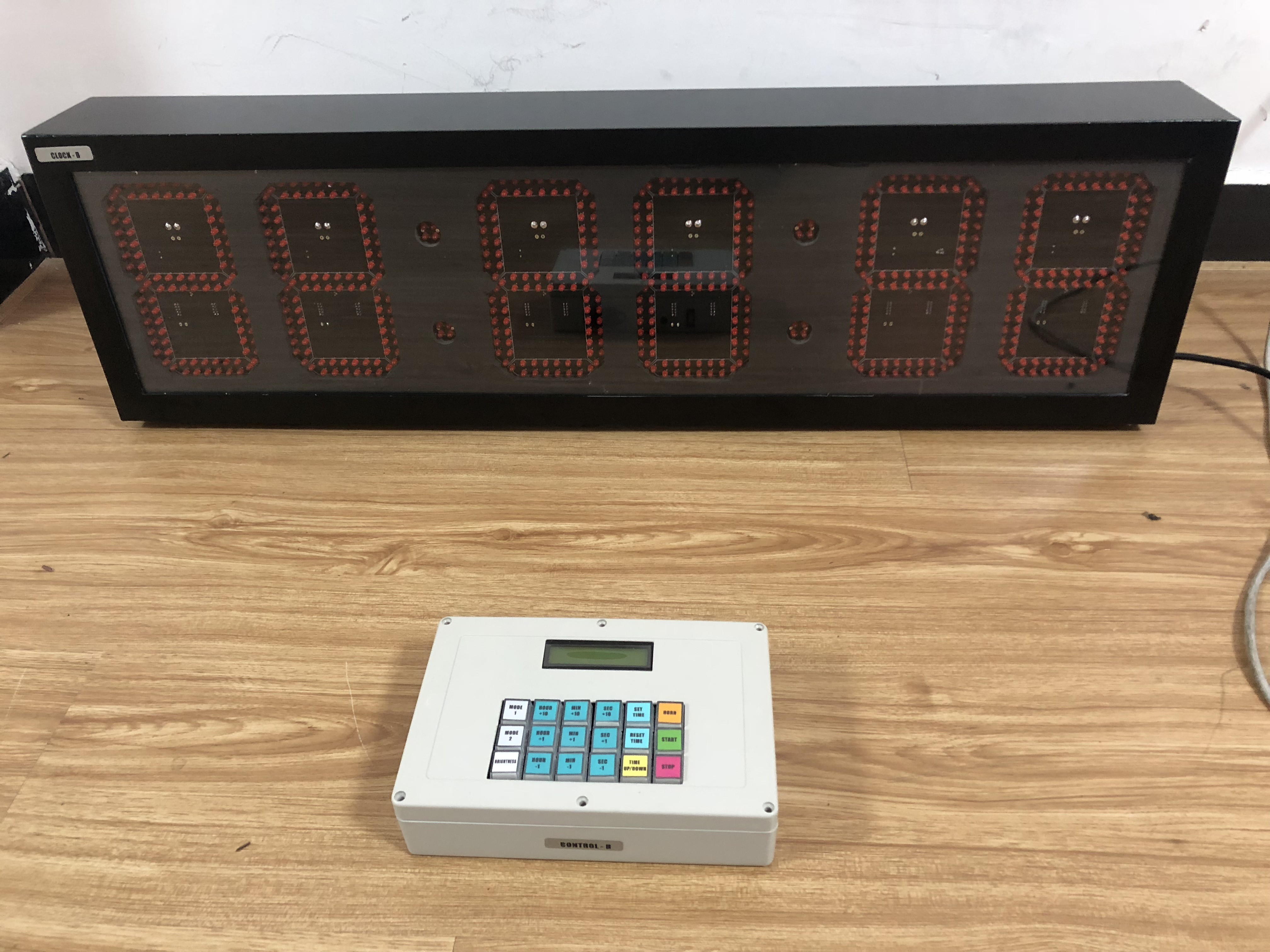 Wireless Control Digital Led Clock With Carry Case