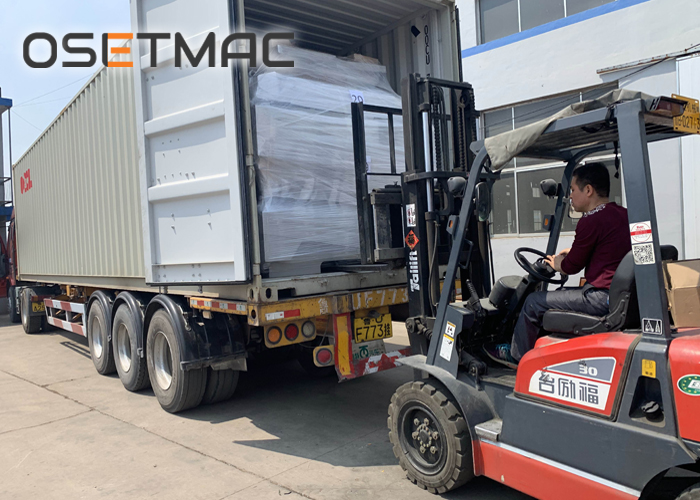 sliding table saw loading container