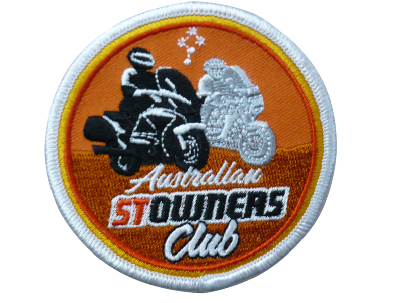 Embroidered Custom Patches / Badges With Personalized Pattern For Clothing /