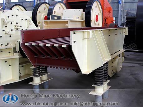 Cheap Mineral Electromagnetic vibrating feeder design equipment for sale