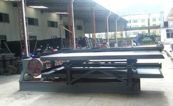 Ore Dressing Equipment Shaking Table Used For Roughing Selecting Sweeping
