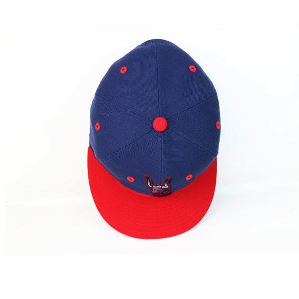 Customized Black 6 Panel Wool Snapback Caps 3D Rubber Printed Logo
