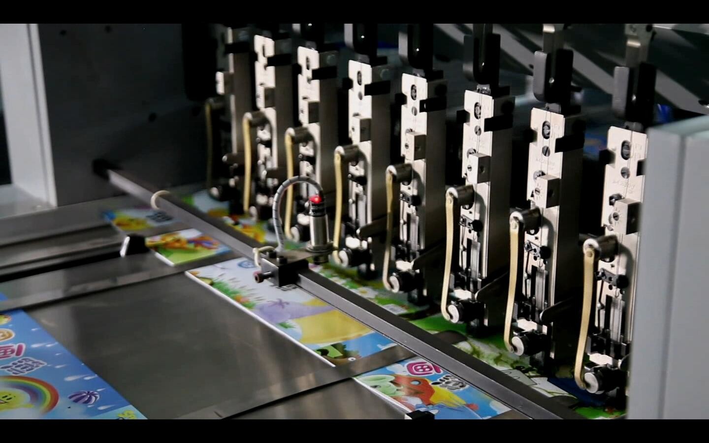 Best Durable Folding Stitching Machine / Automatic Staple Making Machine wholesale