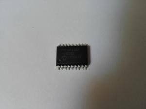 China Microcontroller IC Integrated Circuit Parts 8-Bit 20MHz 3.5KB (2K X 14) FLASH 18-SOIC on sale
