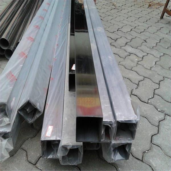 ASTM A270 310 Garde SS Rectangular Pipe Bright Annealed Surface Seamless Type