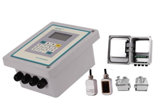 Cheap RS485 10m STD Remote Fuel Transit Time Ultrasonic Flow Meter for sale