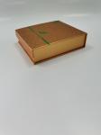 Golden Custom Embossed Boxes Aseptic Flat Pack Cardboard Boxes Degradable