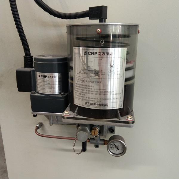 JH21-200 Ton Metal Stamping Press Machine , 910mm C Type Power Press Machine With Feeder