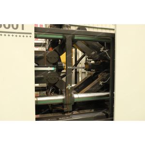 530 T Automated Injection Molding Machine Fully Improved Design Structure