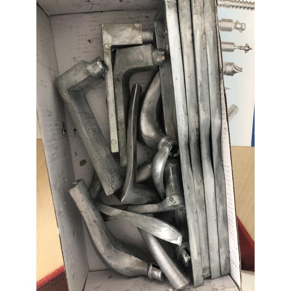 CE ISO Stainless Steel Polishing Machine , Automatic Polishing Machine For Grab Handles