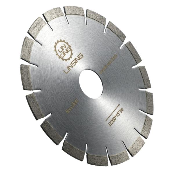 Cheap 16 Inch Retract Skirt Diamond Circular Saw Blade for Granite Stone Quartz Cutting for sale