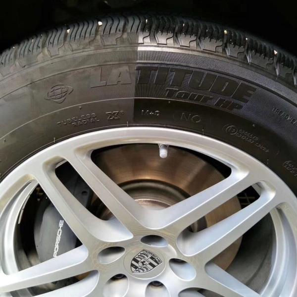 Cheap 750ml Tyre Foam Cleaner Tire Foaming Cleaner Spray For Car Washing for sale