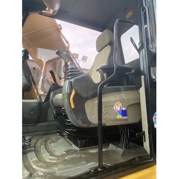 320D Hydraulic Crawler Type Used Cat Excavator Construction Machinery 20Ton