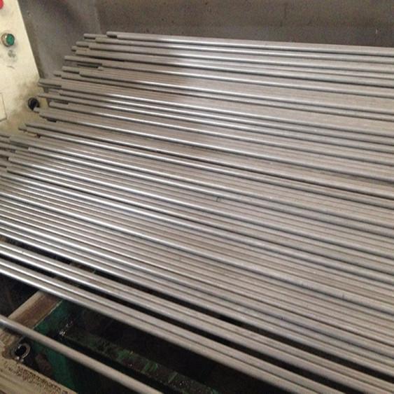 Cheap Bright Black Color Round Seamless Hydraulic Tubing , High Precision Seamless Steel Pipe for sale