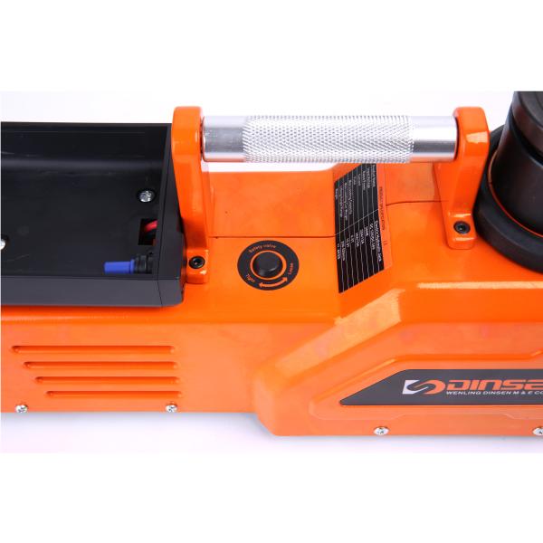 Cheap Sliding Wheel 15 Ton Hydraulic Jack for Pickup Truck 200-520mm Lift Range for sale