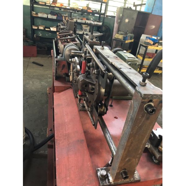 1400*590*800mm Automatic Straightening Cutting Machine for 5-12mm Customization Options