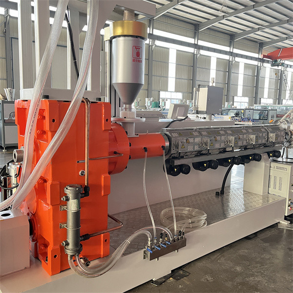Single Layer Multi-Layer Small Size Polypropylene Random PPR Pipe Making Machine