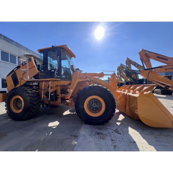 Used Liugong CLG856 Loader Secondhand 17 Ton Wheel Loader 160kw Power