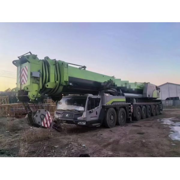 2021 Model Used 600 Ton Mobile Crane Heavy Duty Mobile Crane ZOOMLION ZAT6000H753