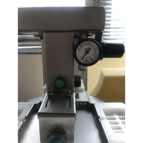 Professional Capsule Deblistering Machine Compact Preserving Pill Shape