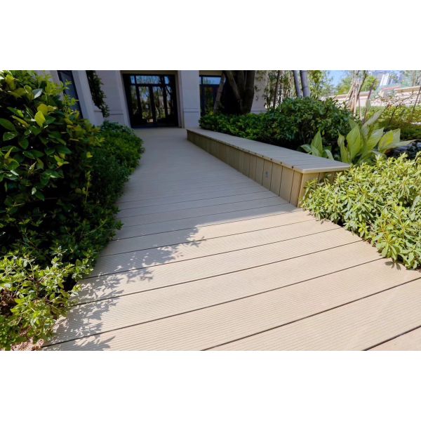 100 X 25 Traditional WPC Composite Decking Outdoor Plastic Wood Deck Boards