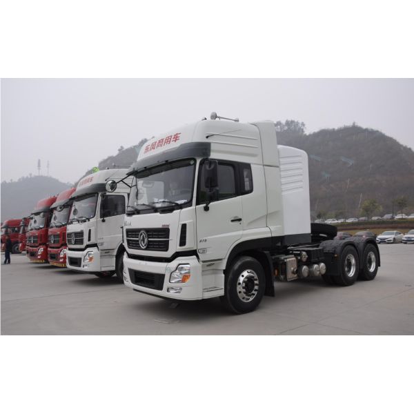 Natural Gas CNG Tractor Trailer RHD Type 25000kg