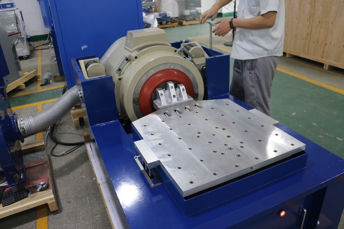 GB31241 3000kg.F Mechanical Shock Machine With Slip Table