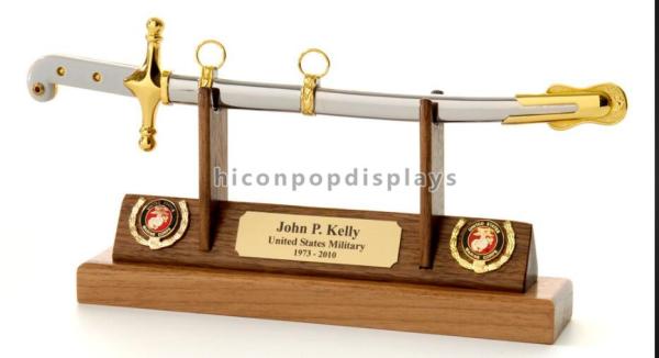 Cheap Custom Size Handmade Wooden Retail Displays Racks Outstanding Knife Display Rack for sale