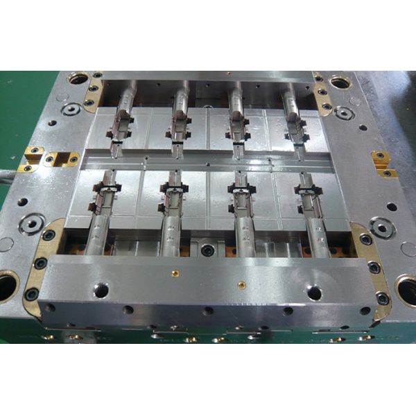 Drive Dashboard Concrete 738H Precision Injection Mould S136 Stainless Fully Automatic