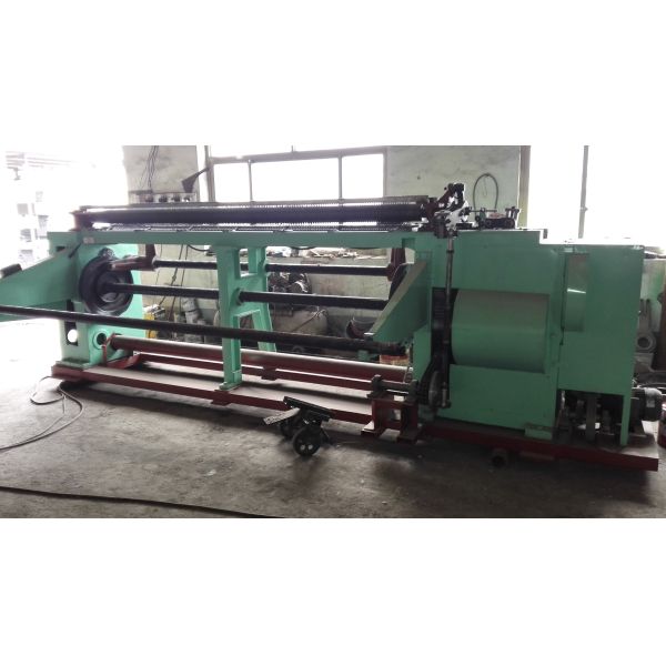 Straighten And Reverse Fully Automatic Hexagonal Wire Mesh Machine For Chicken