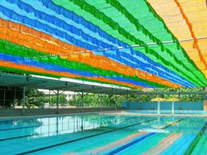 China Swimming Shade Net Making Machine , Single Needle Bar Raschel Knitting Machine on sale