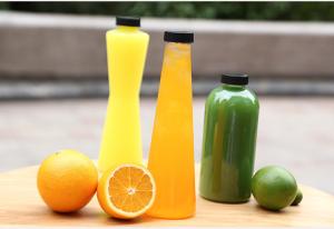 Colored Clear Plastic Bottles with screw cap , PET beverage drinking water bottle for food packaging