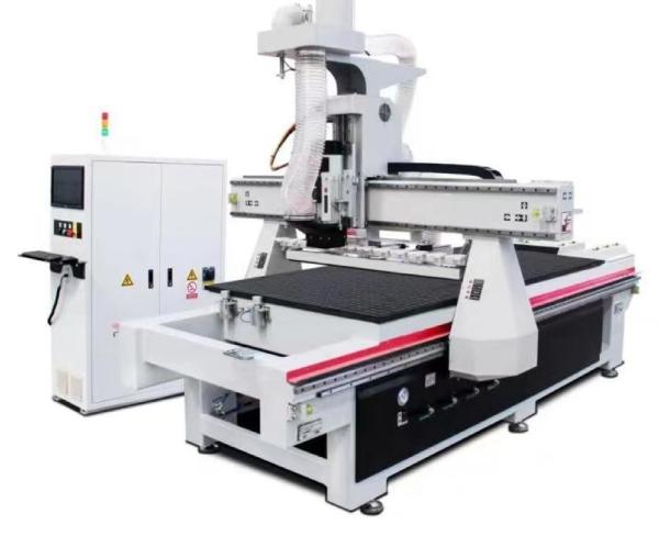 Cheap Linear Auto Tool Changer ATC 1325 2040 Chinese CNC Wood Carving Cutting Router Machine CNC Router With Tool Changer for sale