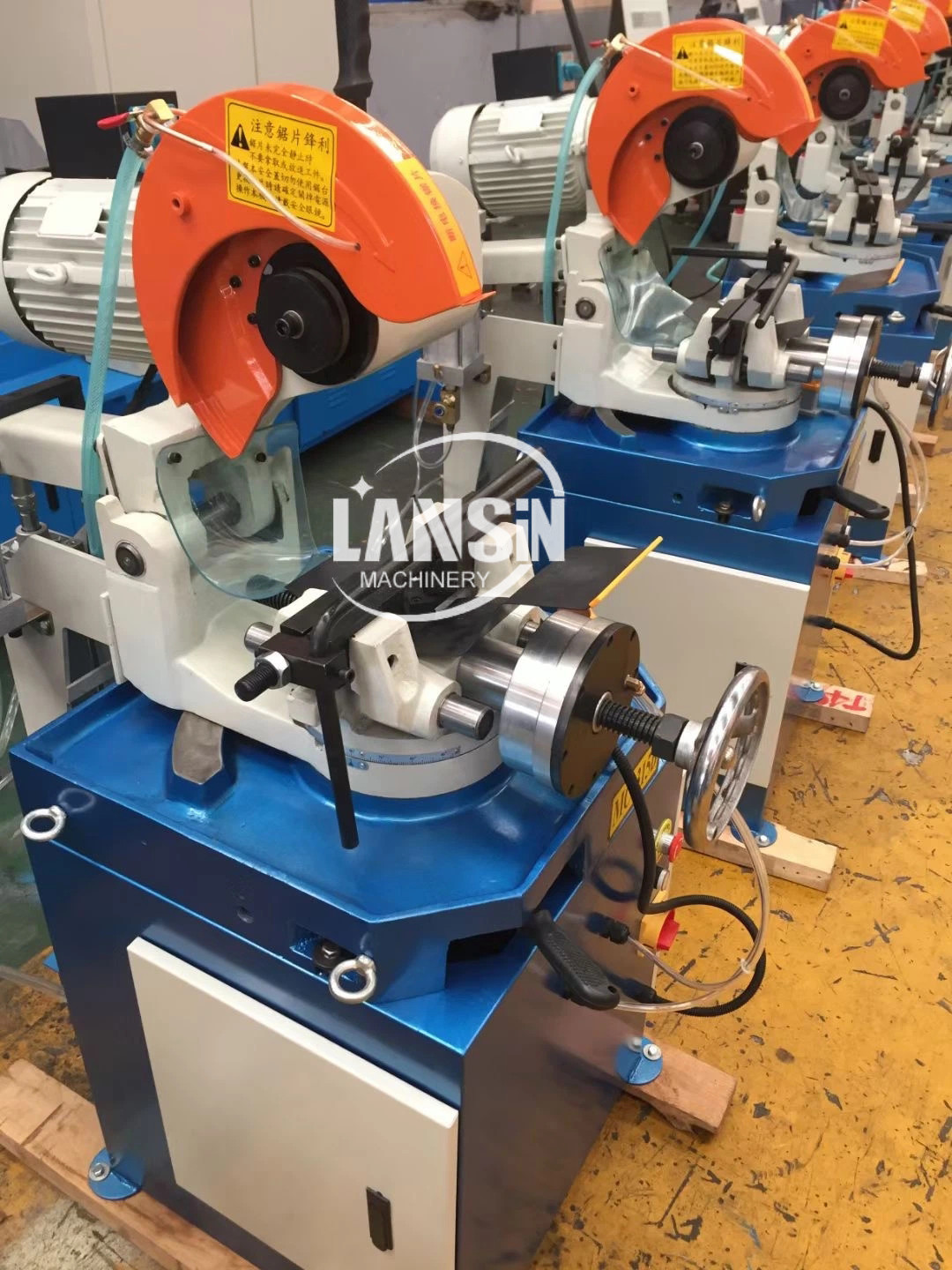 Pneumatic Metal Pipe Cutting Saw Machine Cold Sawing 450mm 4kw
