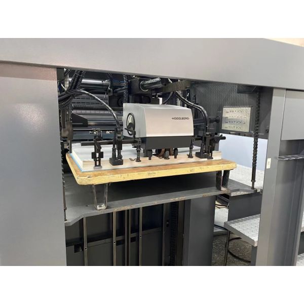 Volume Manufacture Fully Auto Used Printing Press Machine 380v With Durable Paper Printing Function