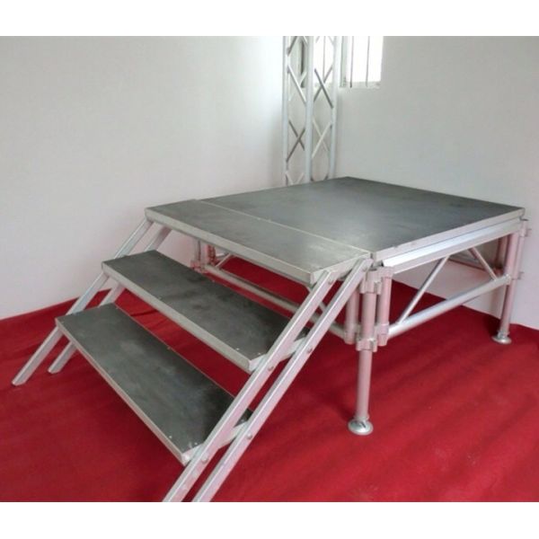 Red 3 - Level Plywood Aluminum Stage Platform With Anti - Slip Board
