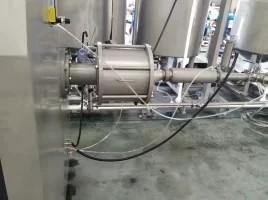 Sponge Cake Aeration Machine With 800kg Output For Swiss Roll And Other Sponge Cake