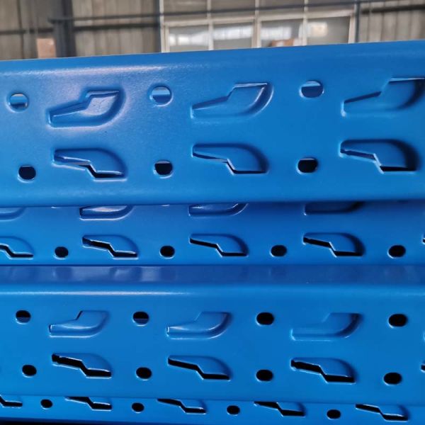 Medium Duty Shelving With Weight Capacity 100kg-500KG/Layer Customized Color Options